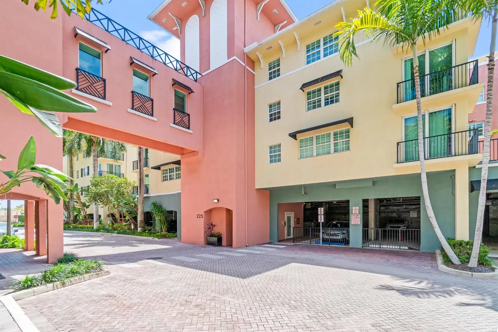 225 NE 1st Street # 207, Delray Beach FL 33444 photo 5