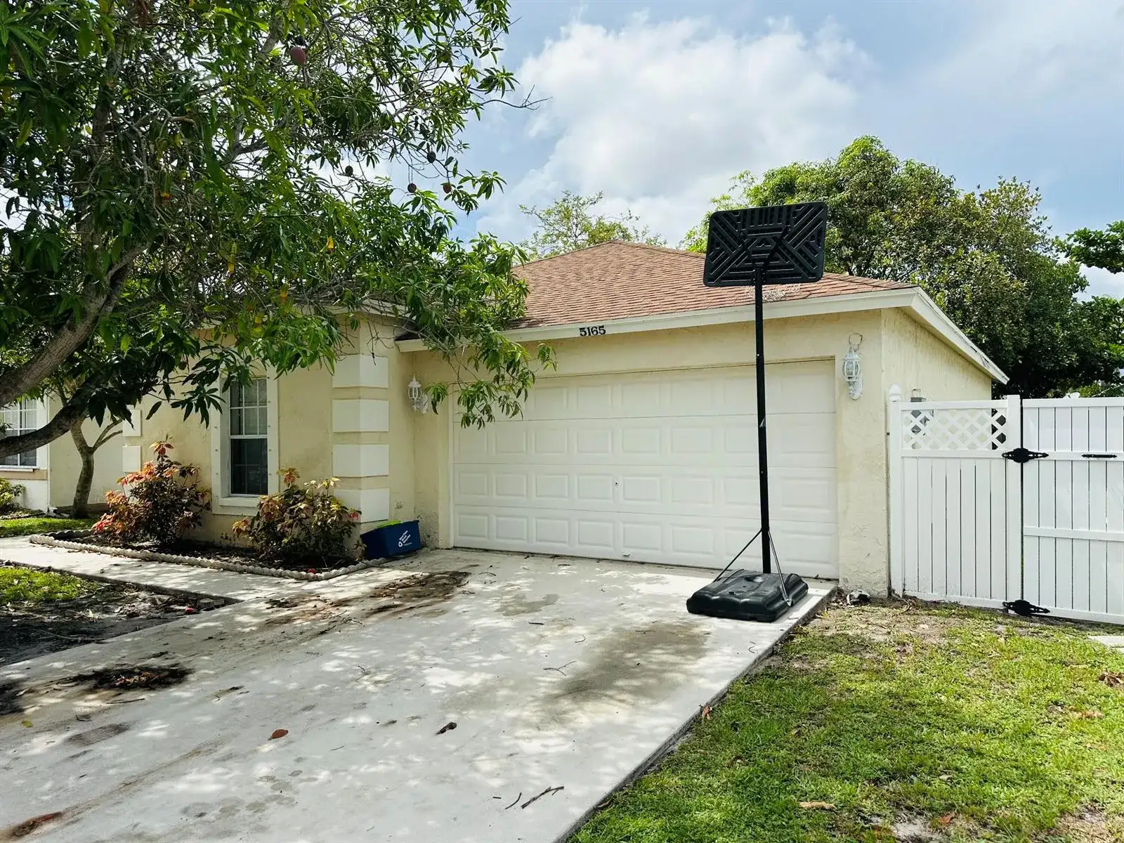 5165 Foxhall Pl, West Palm Beach FL 33417 photo 5