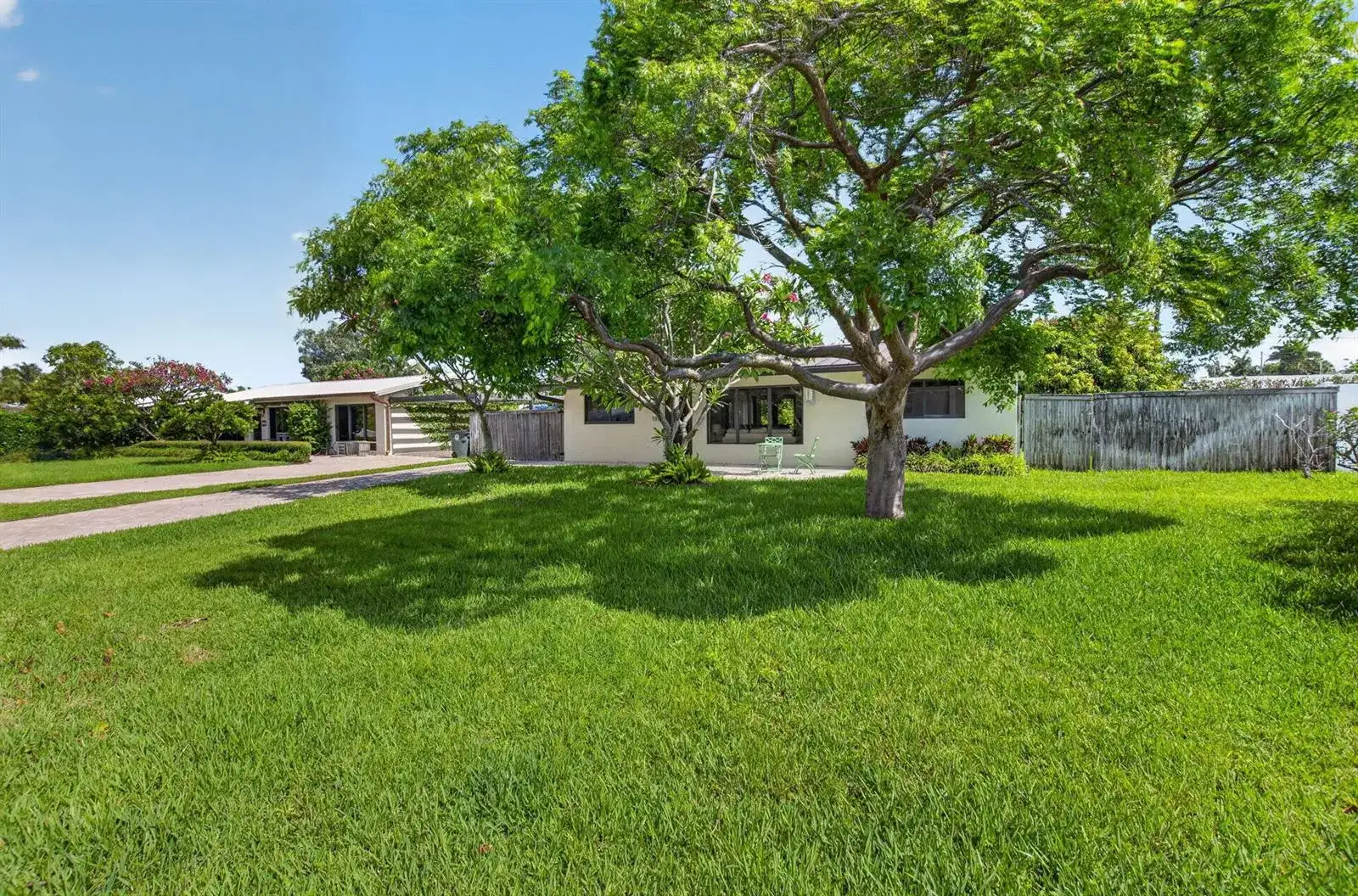115 NW 7th Street, Boca Raton FL 33432 photo 3