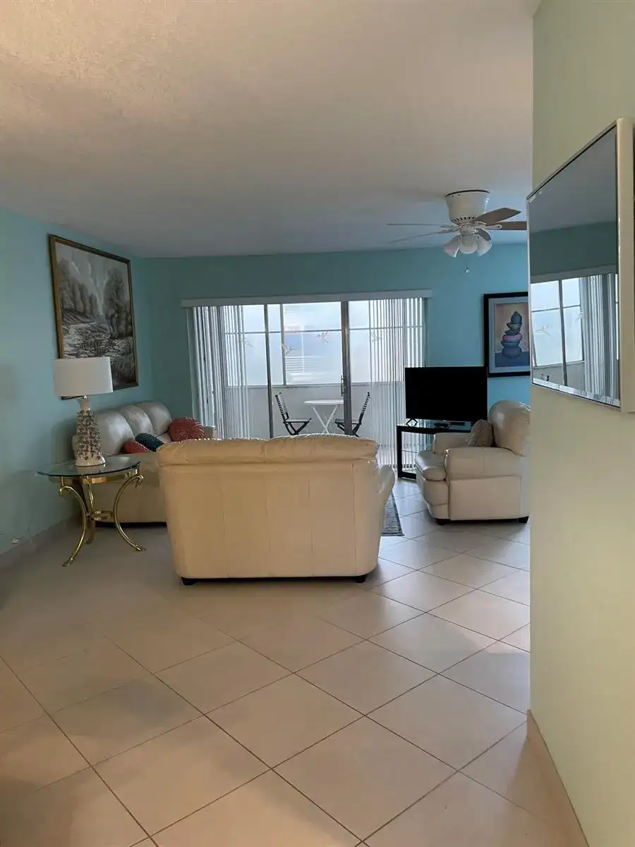 705 Lori Drive # 210, Palm Springs FL 33461 photo 2