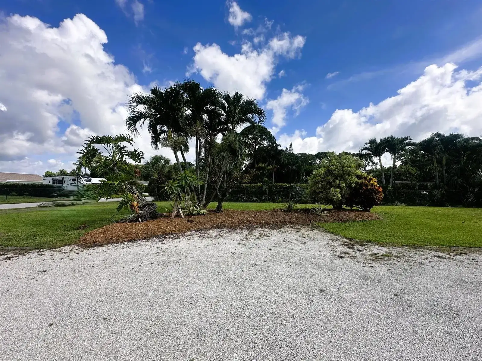5586 3rd Road, Lake Worth FL 33467 photo 3