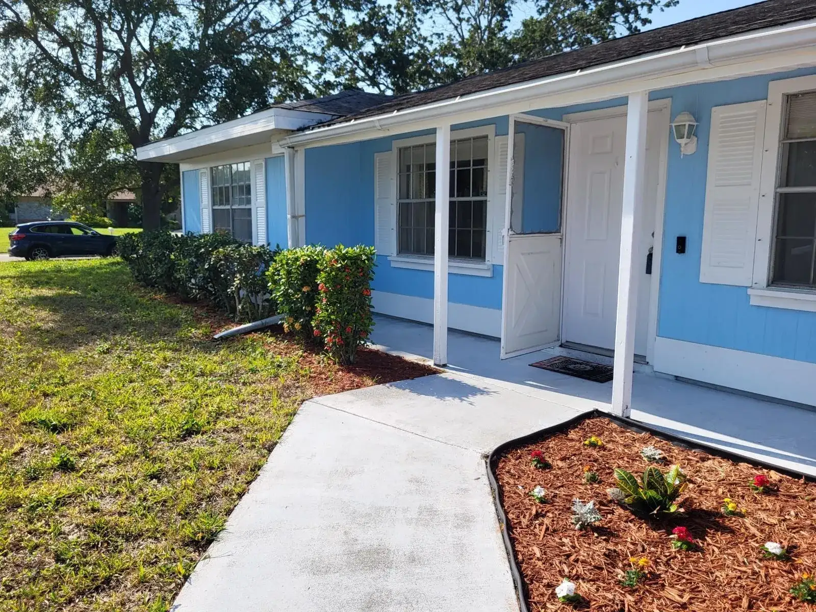 702 SW Belmont Circle, Port St. Lucie FL 34953 photo 2