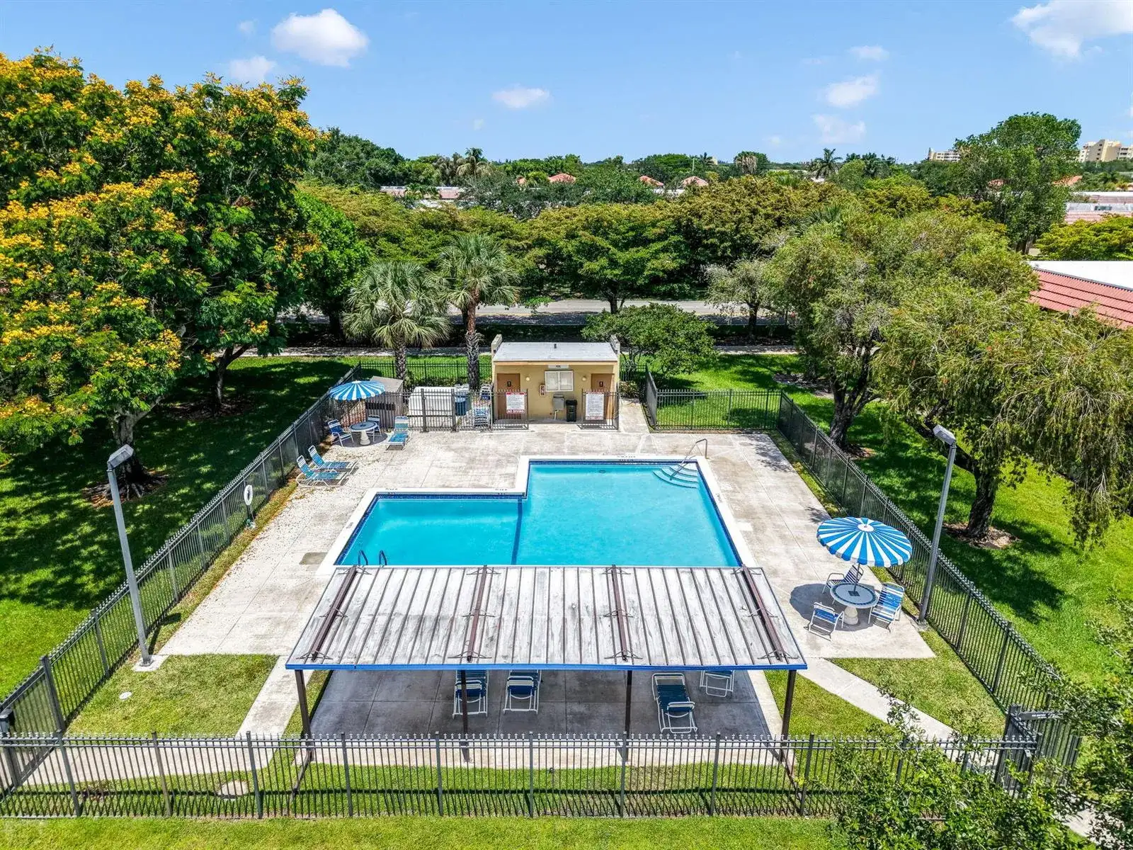 303 Lakeview Drive # 102, Weston FL 33326 photo 5