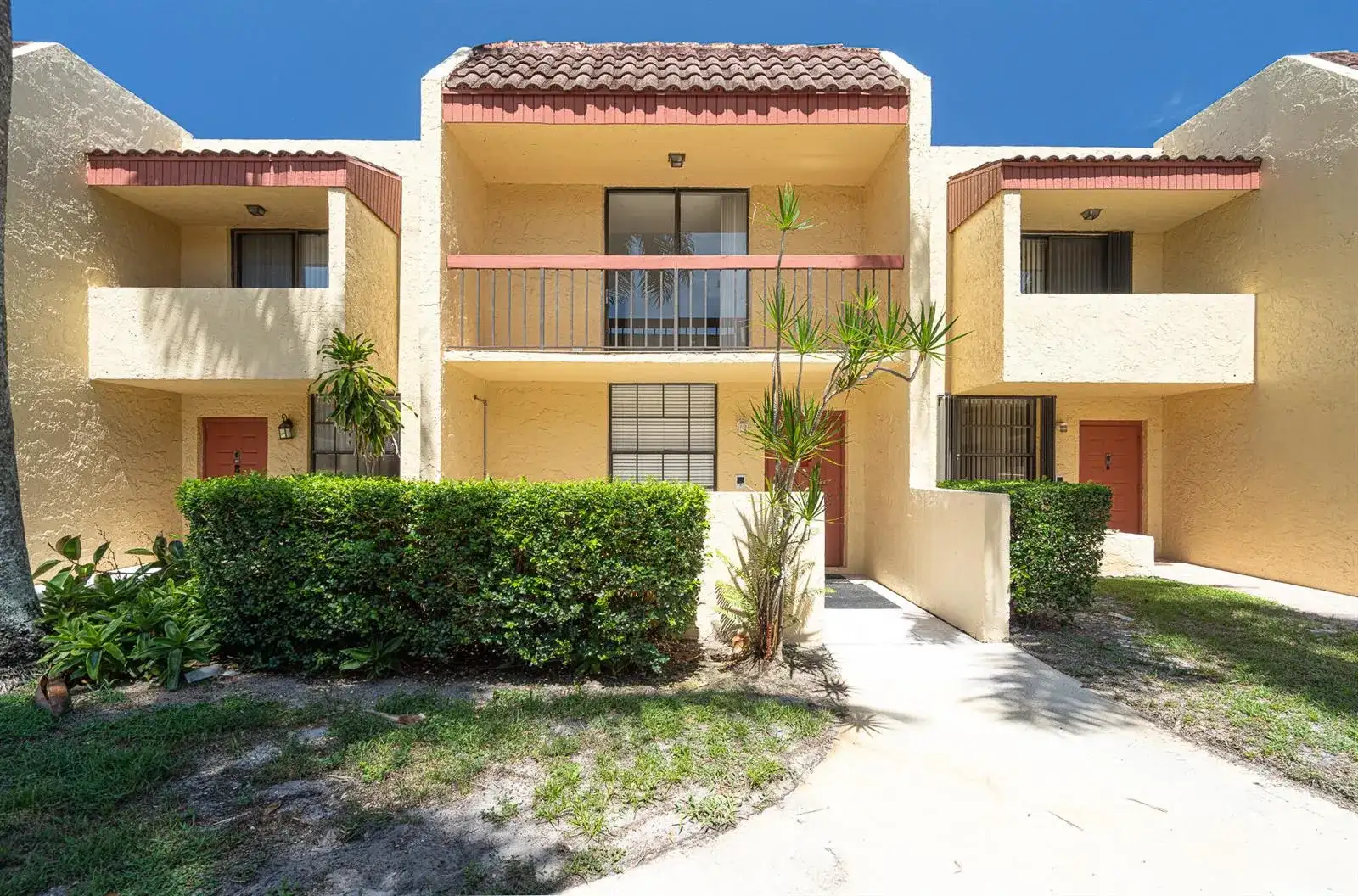 769 SE 1st Way # 85, Deerfield Beach FL 33441 photo 2