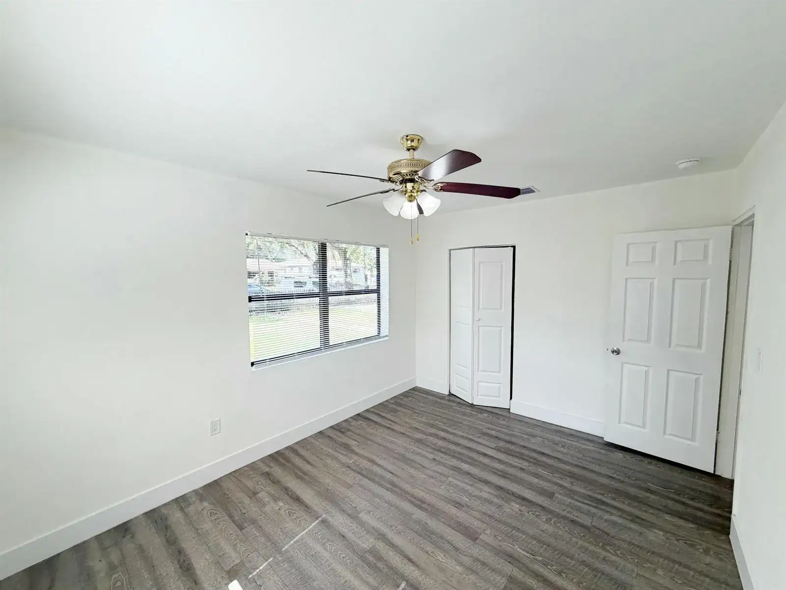 1135 NW 127th Street, North Miami FL 33168 photo 5