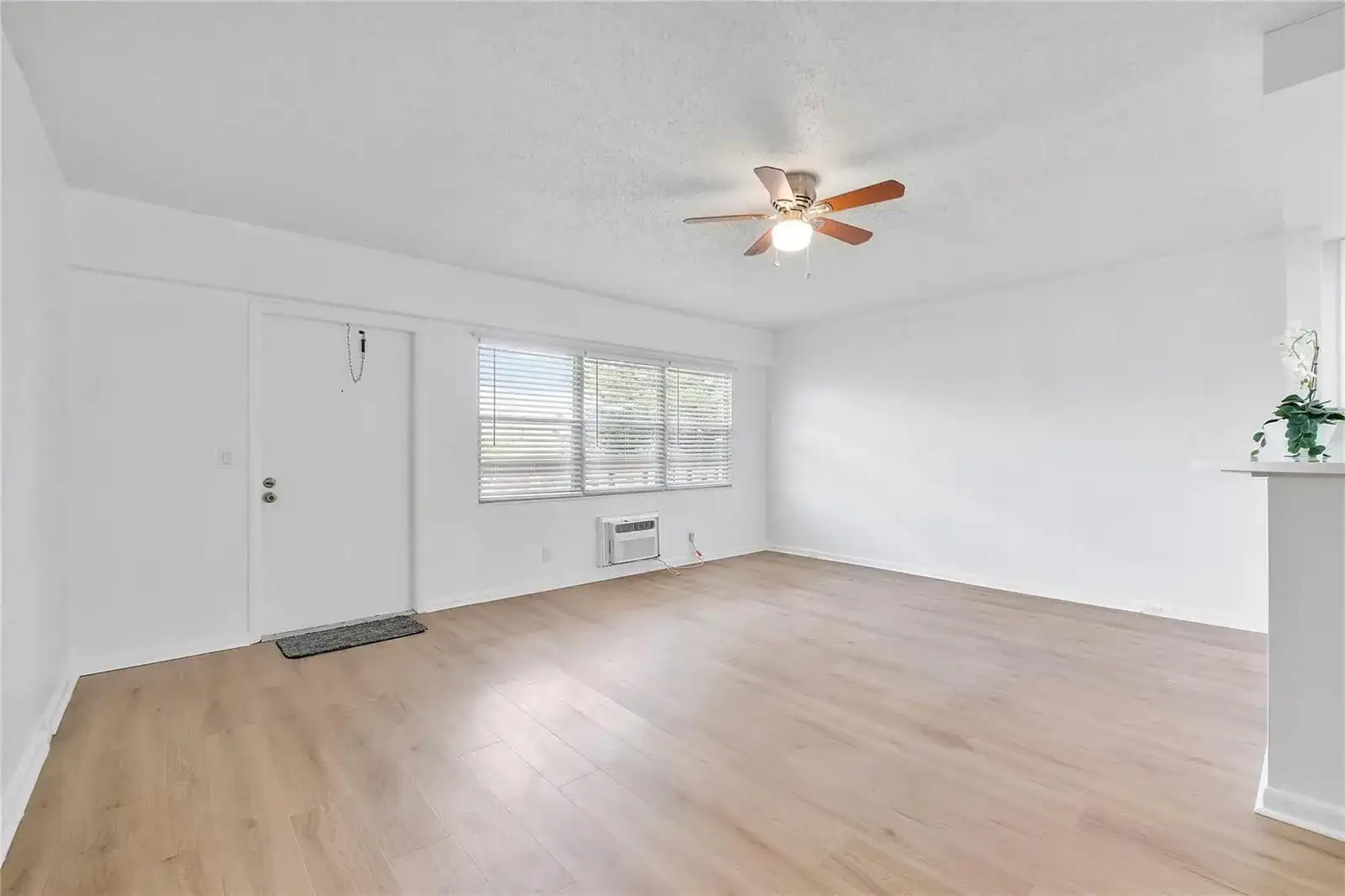457 Mansfield # 457, Boca Raton FL 33434 photo 3