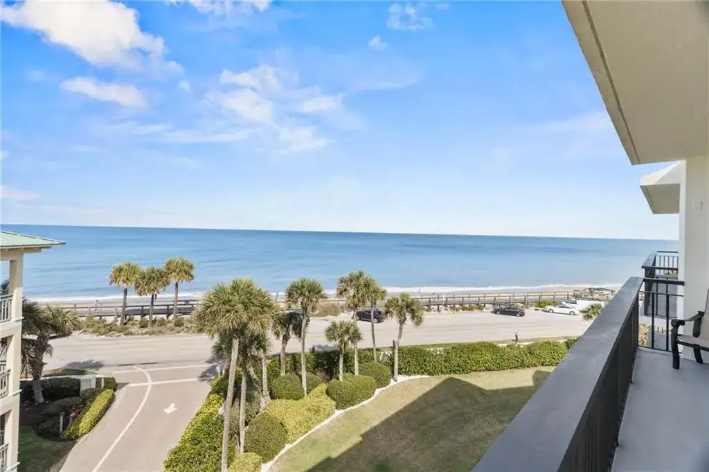 4101 Ocean Drive, Vero Beach FL 32963 photo 2