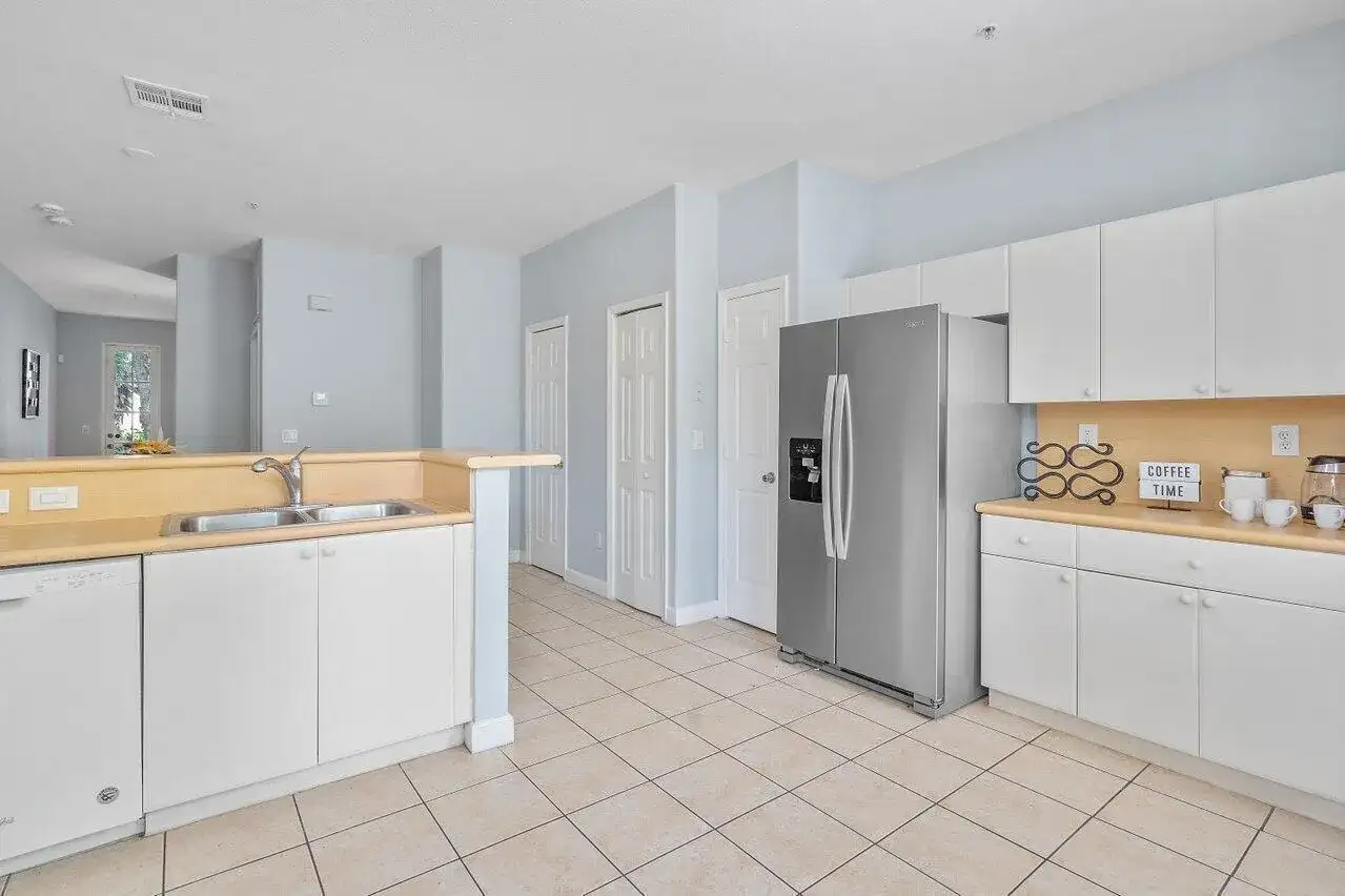 2046 Shoma Drive, Royal Palm Beach FL 33414 photo 5