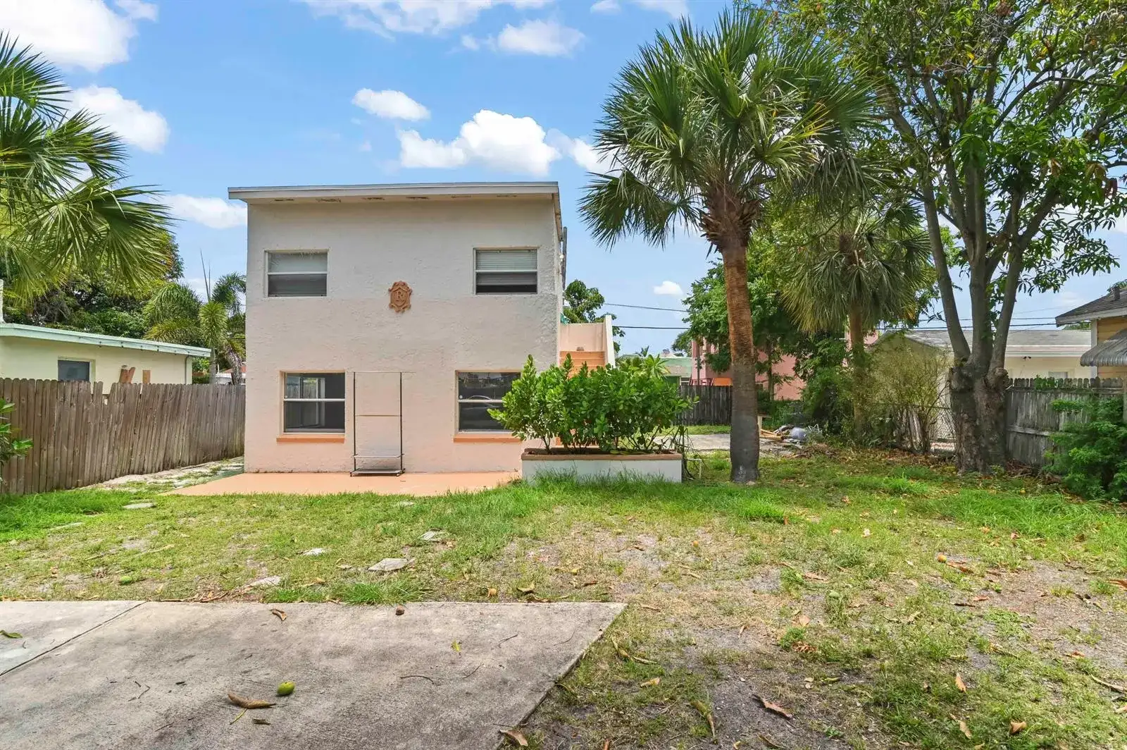 515 Putnam Road, West Palm Beach FL 33405 photo 2