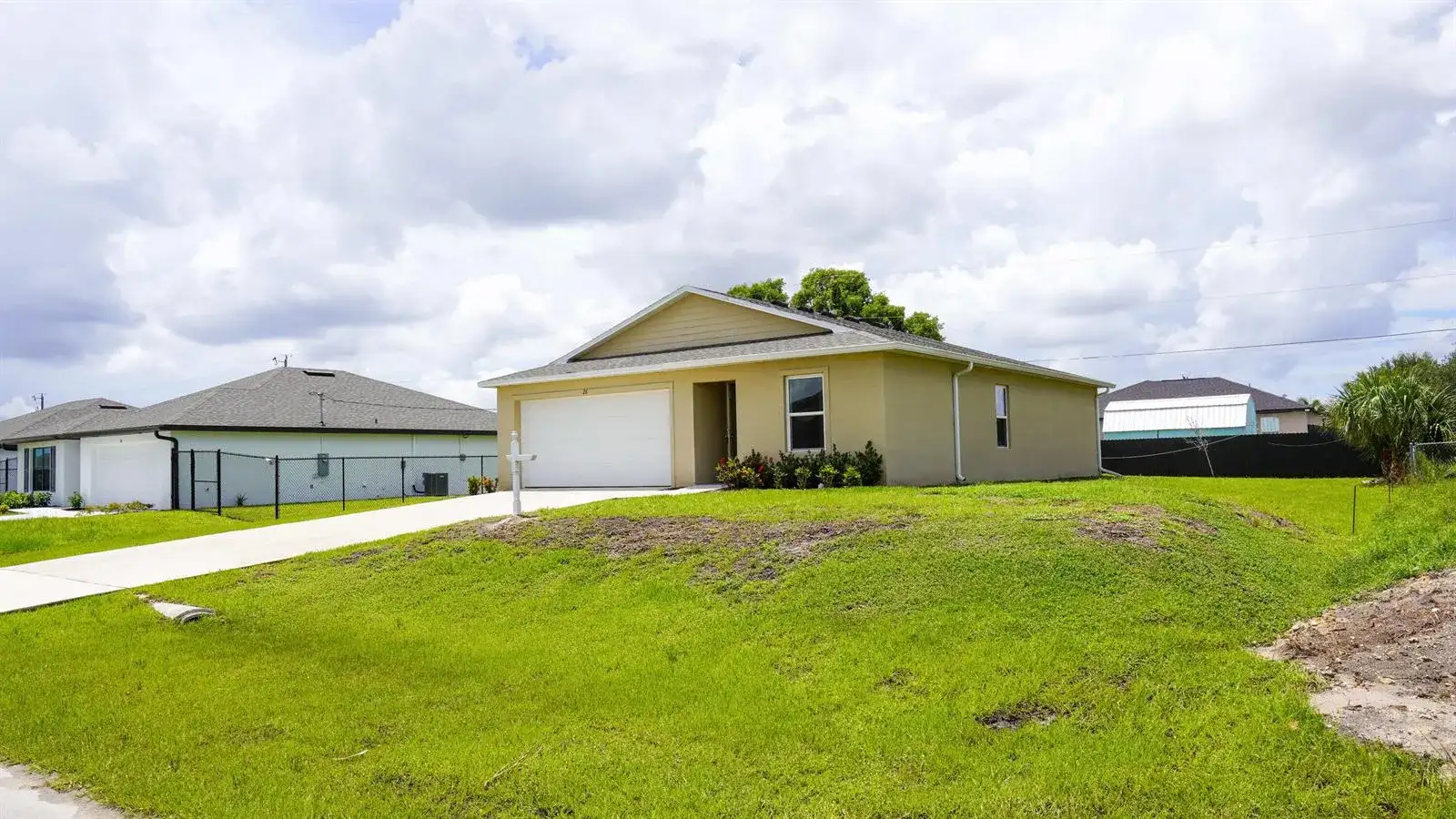 26 NE 12th Terrace, Cape Coral FL 33909 photo 2