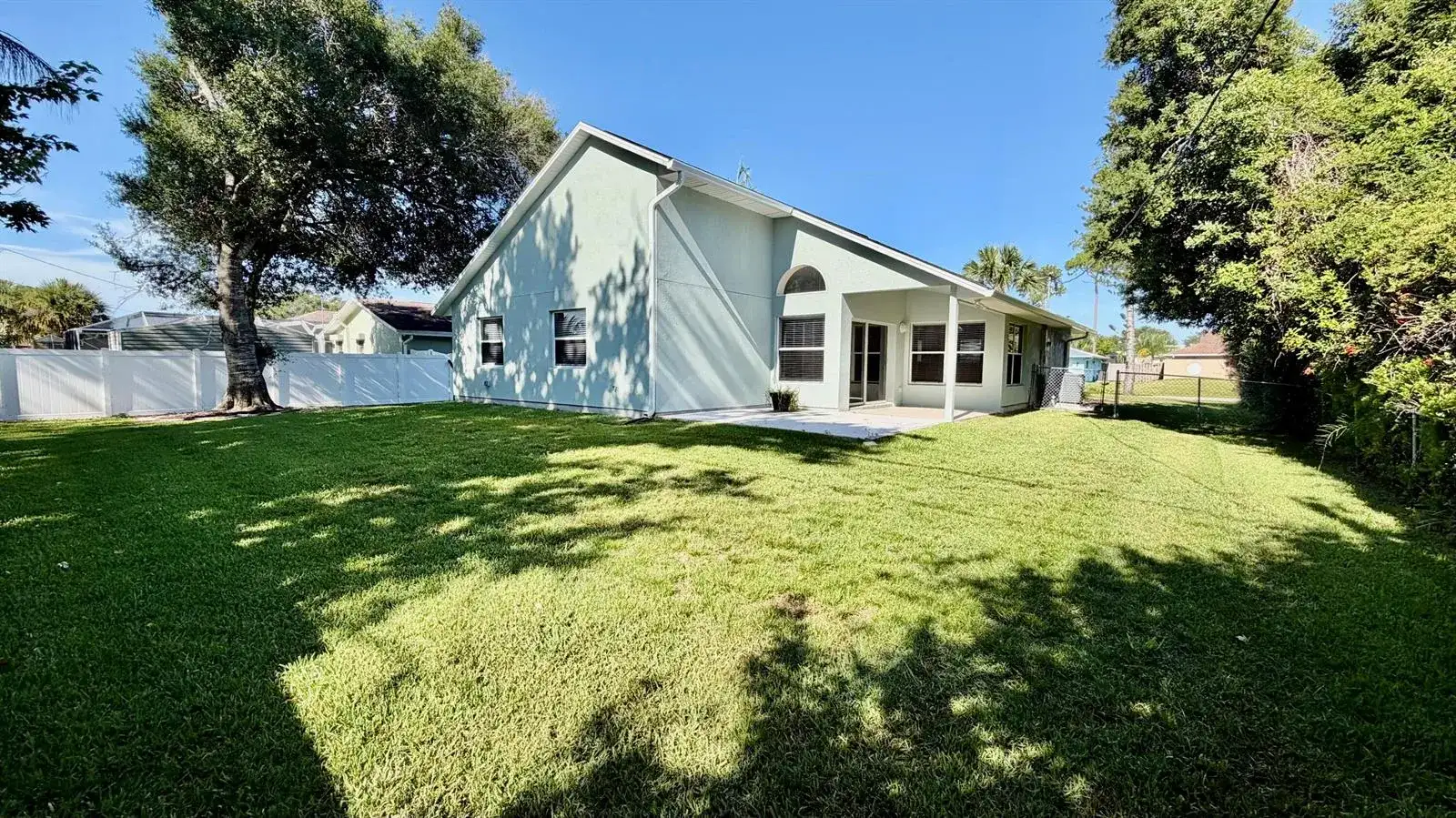 619 SE Forgal Street, Port St. Lucie FL 34983 photo 4