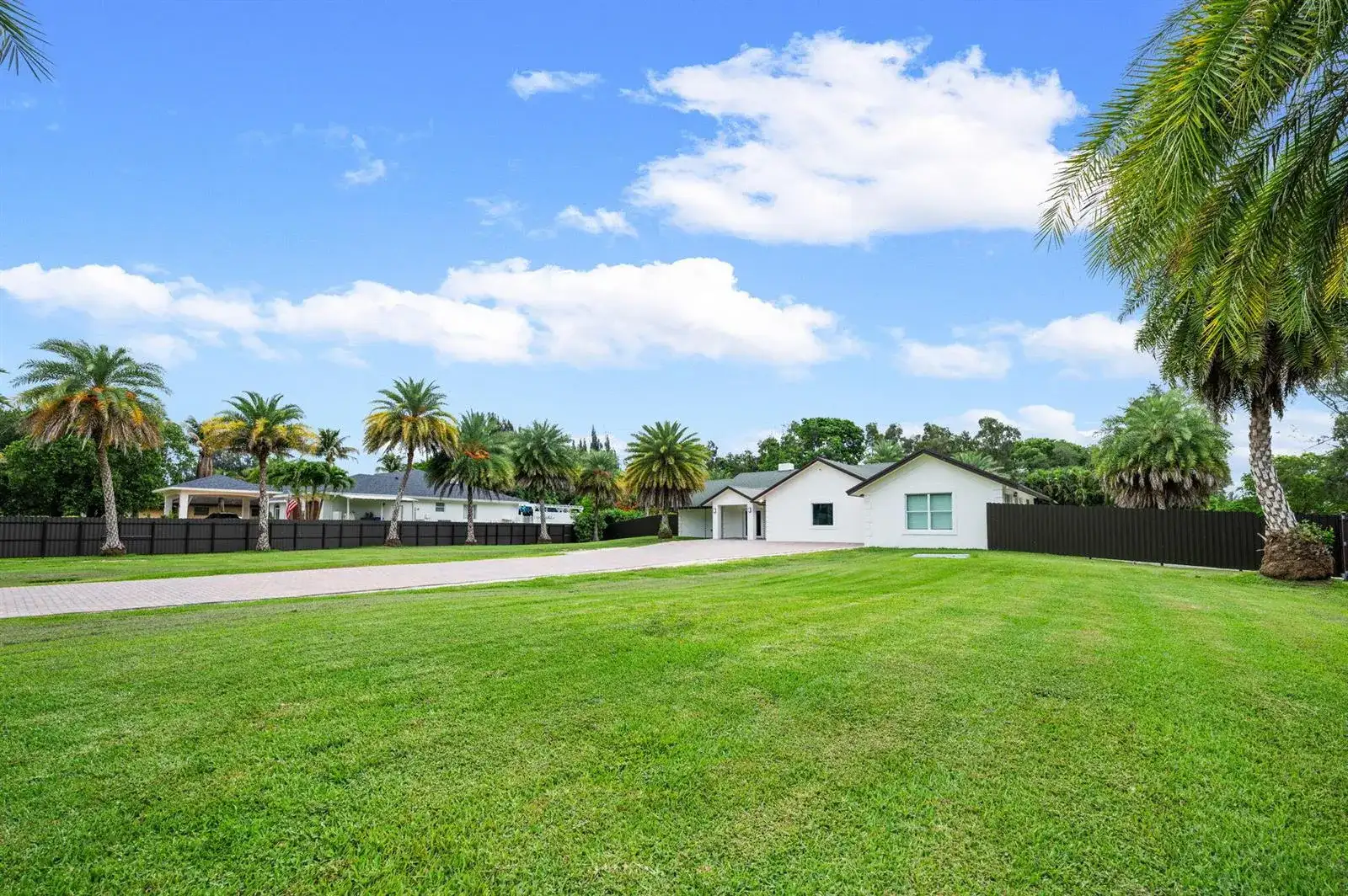 5700 SW 196th Lane, Southwest Ranches FL 33332 photo 5