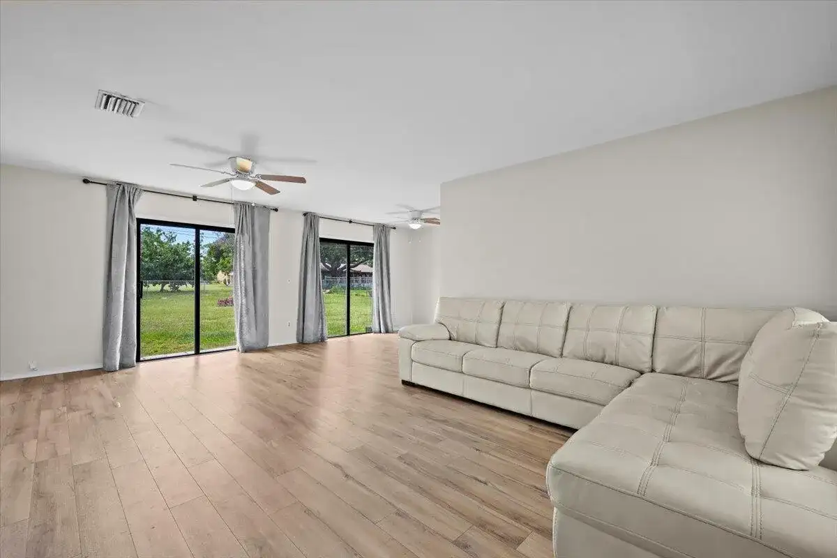 2261 SE Pear Lane, Port St. Lucie FL 34952 photo 3