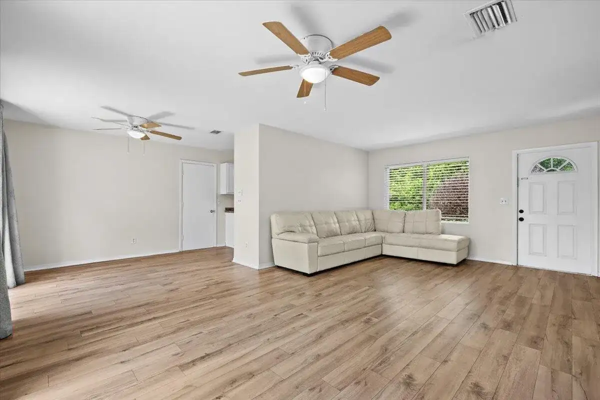 2261 SE Pear Lane, Port St. Lucie FL 34952 photo 5