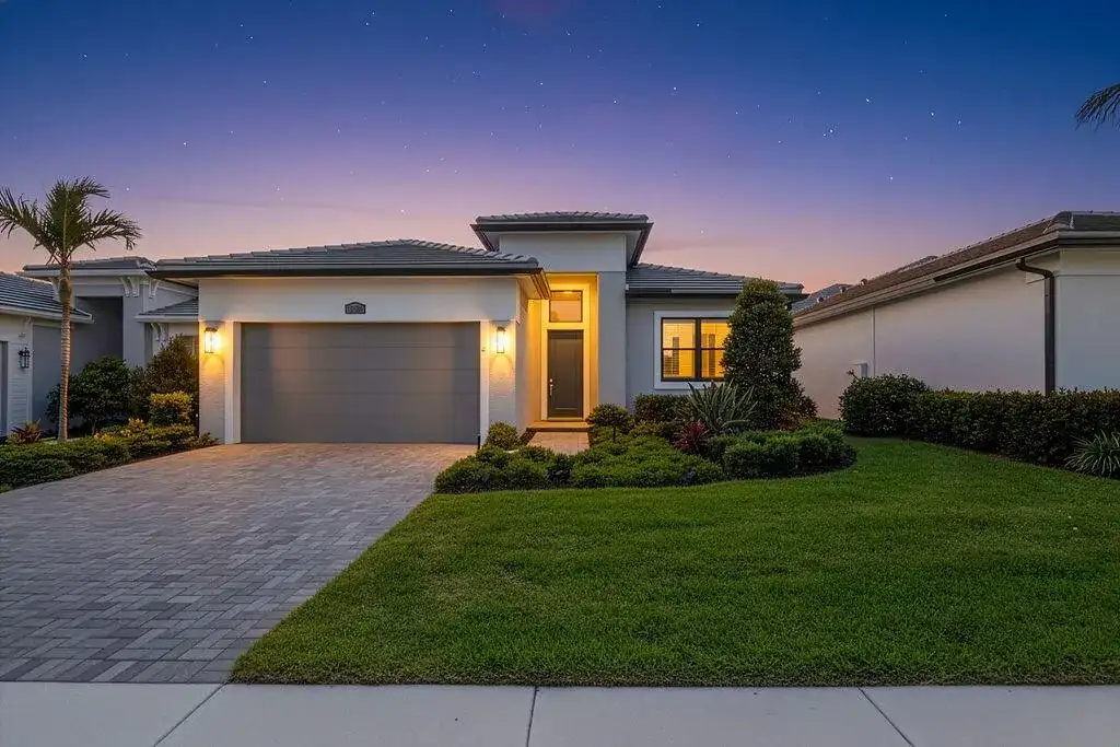 11338 SW Pietra Way, Port St. Lucie FL 34987 photo 2