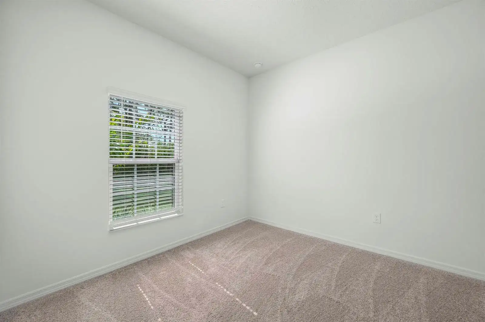 7885 103rd Court, Vero Beach FL 32967 photo 5