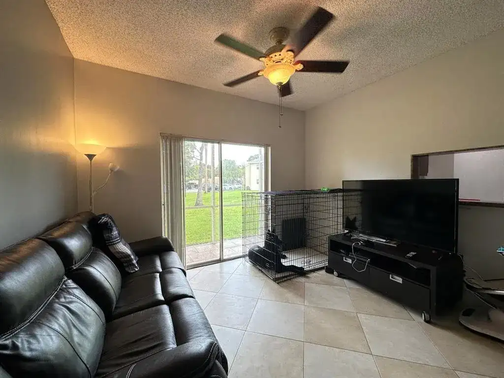 800 Cypress Park Way # M, Pompano Beach FL 33064 photo 4