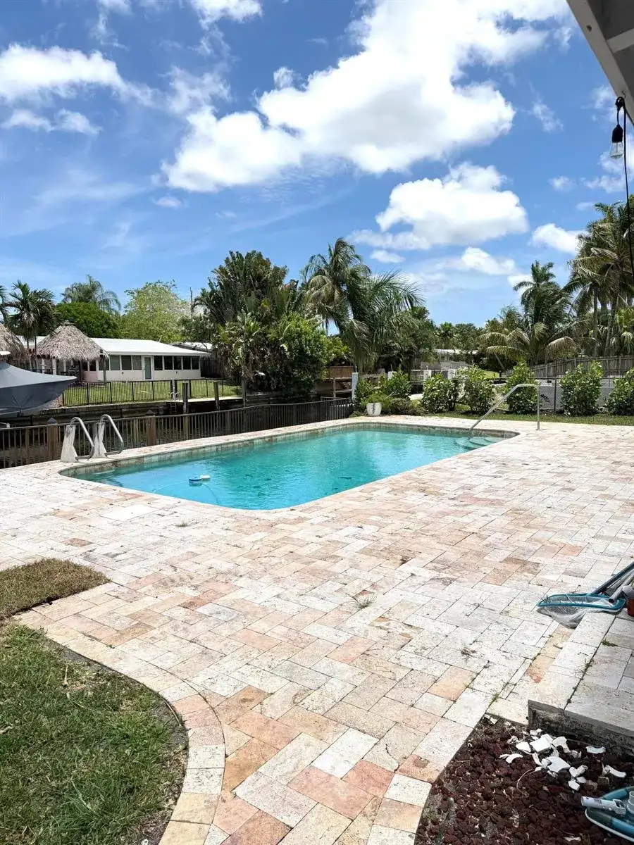 2536 Gulfstream Lane, Fort Lauderdale FL 33312 photo 4
