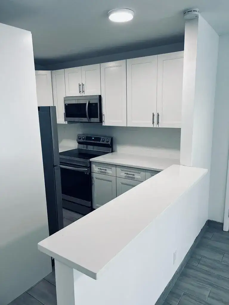 930 N 14th Court, Hollywood FL 33020 photo 4