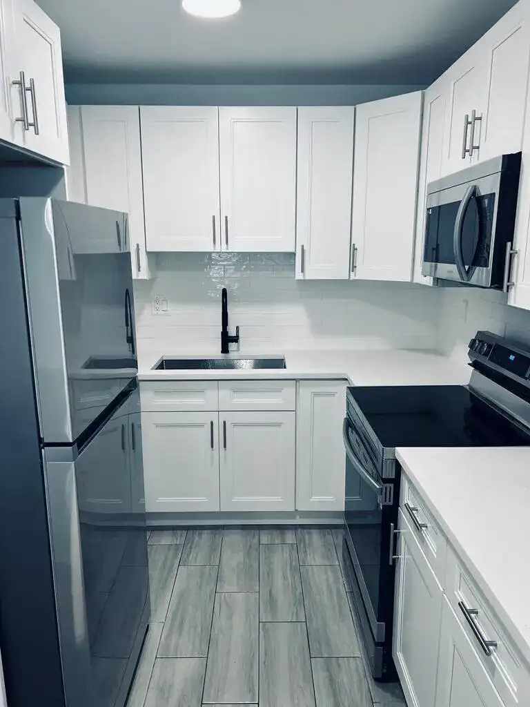 930 N 14th Court, Hollywood FL 33020 photo 3