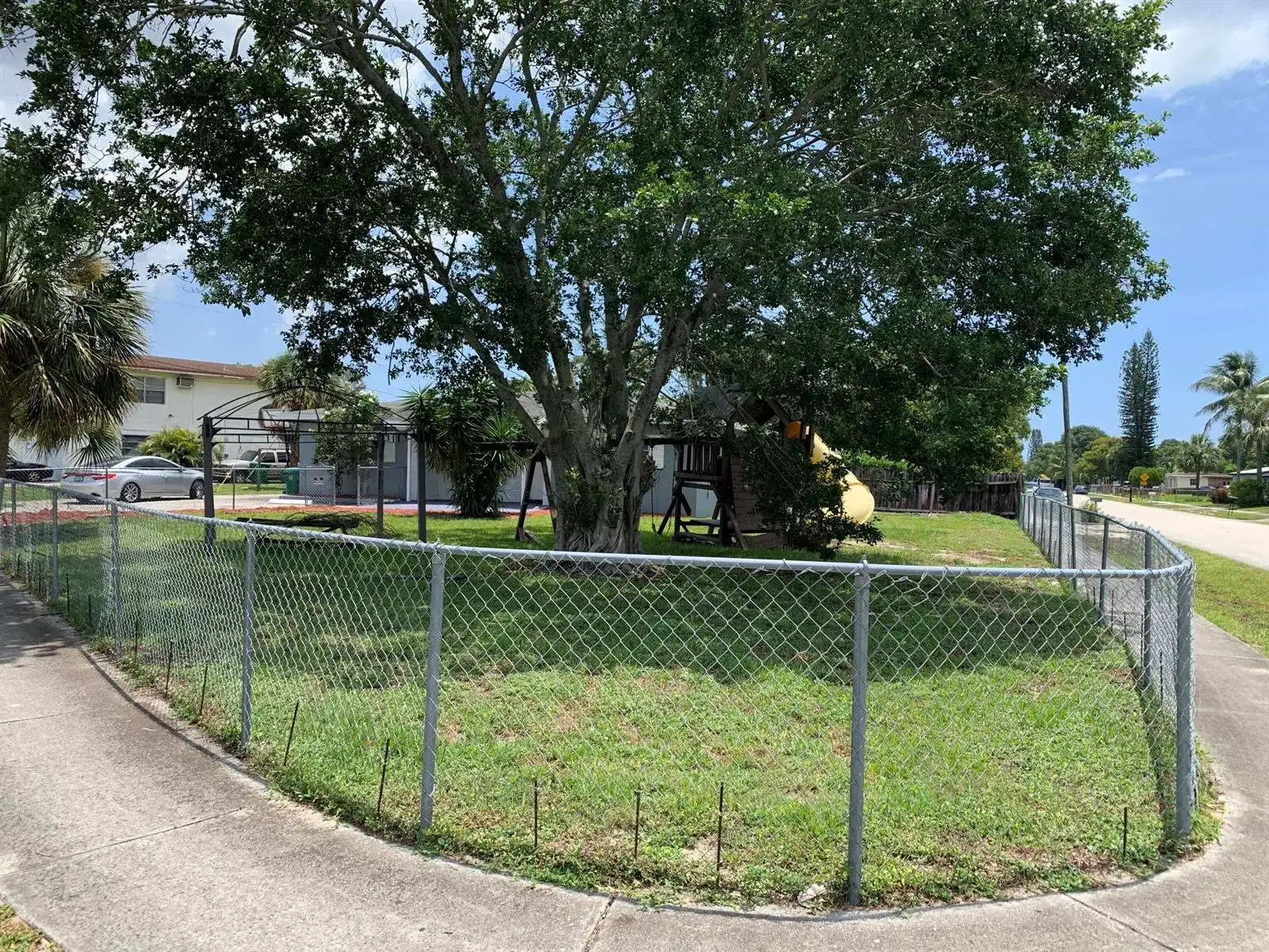 240 NW 38th Avenue, Lauderhill FL 33311 photo 3