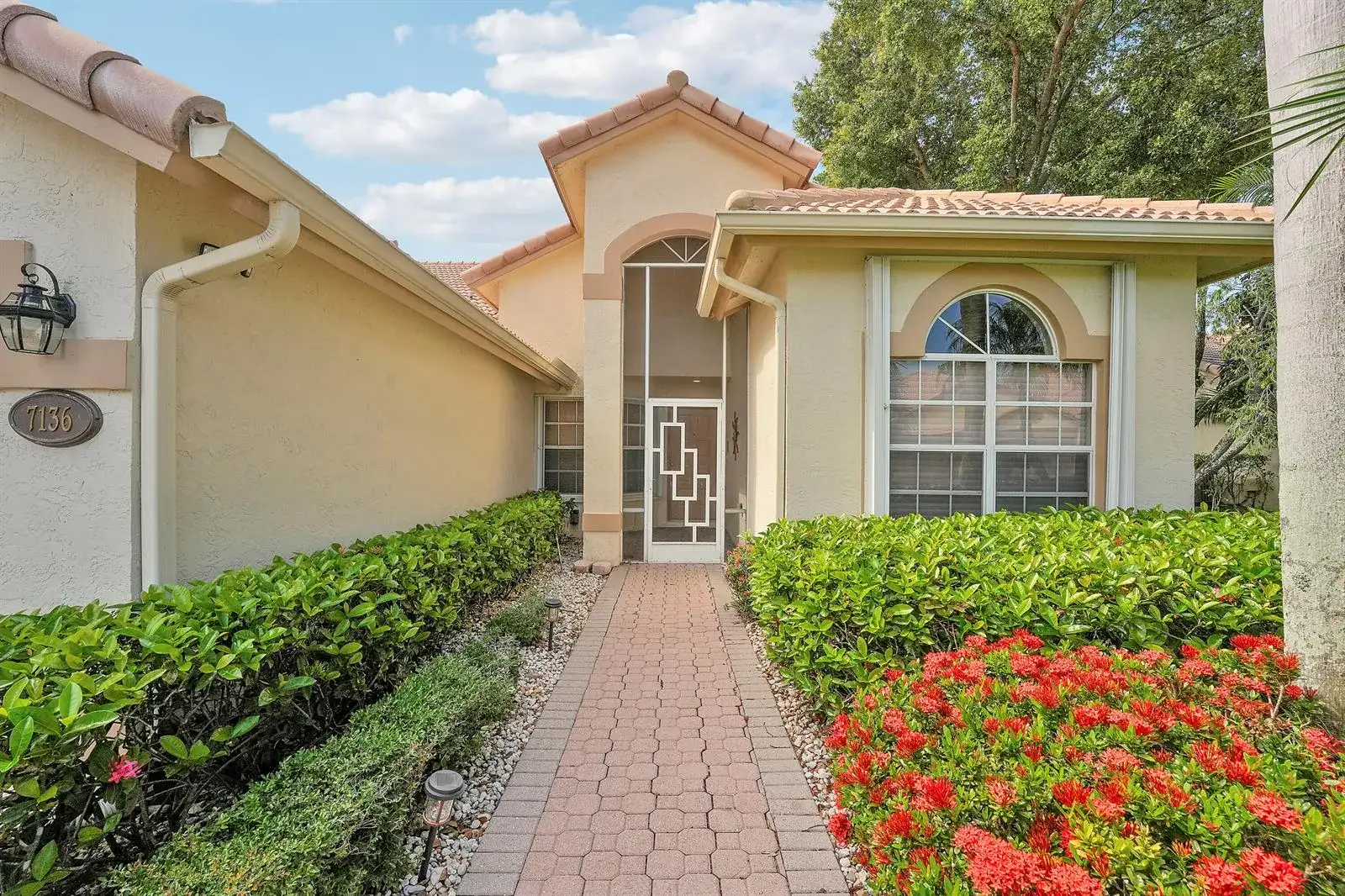 7136 Ashford Lane, Boynton Beach FL 33472 photo 3
