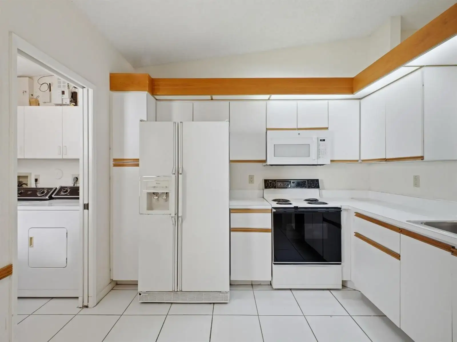 6200 Kings Gate Circle, Delray Beach FL 33484 photo 3