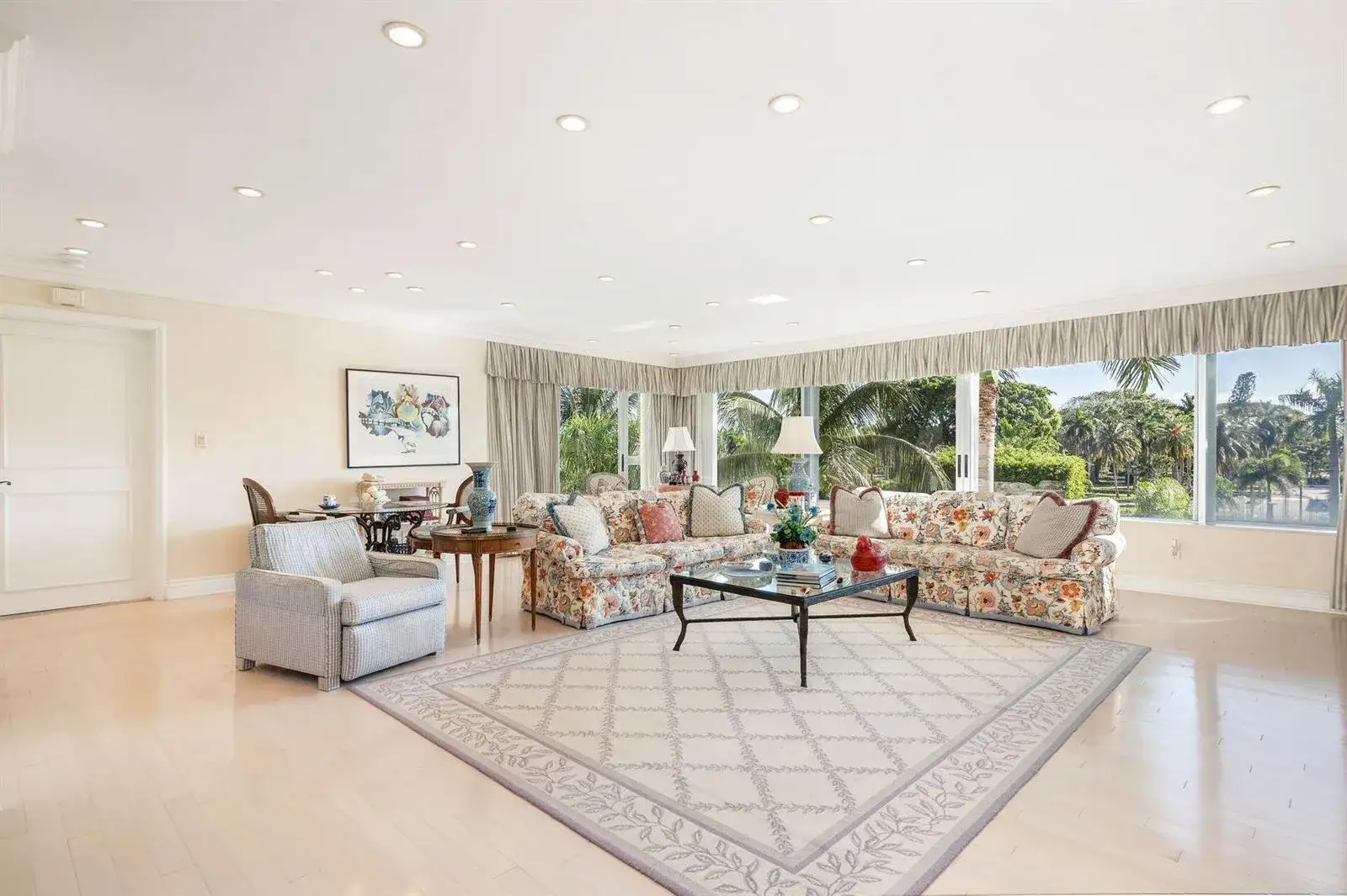 44 Cocoanut Row # 227b, Palm Beach FL 33480 photo 4