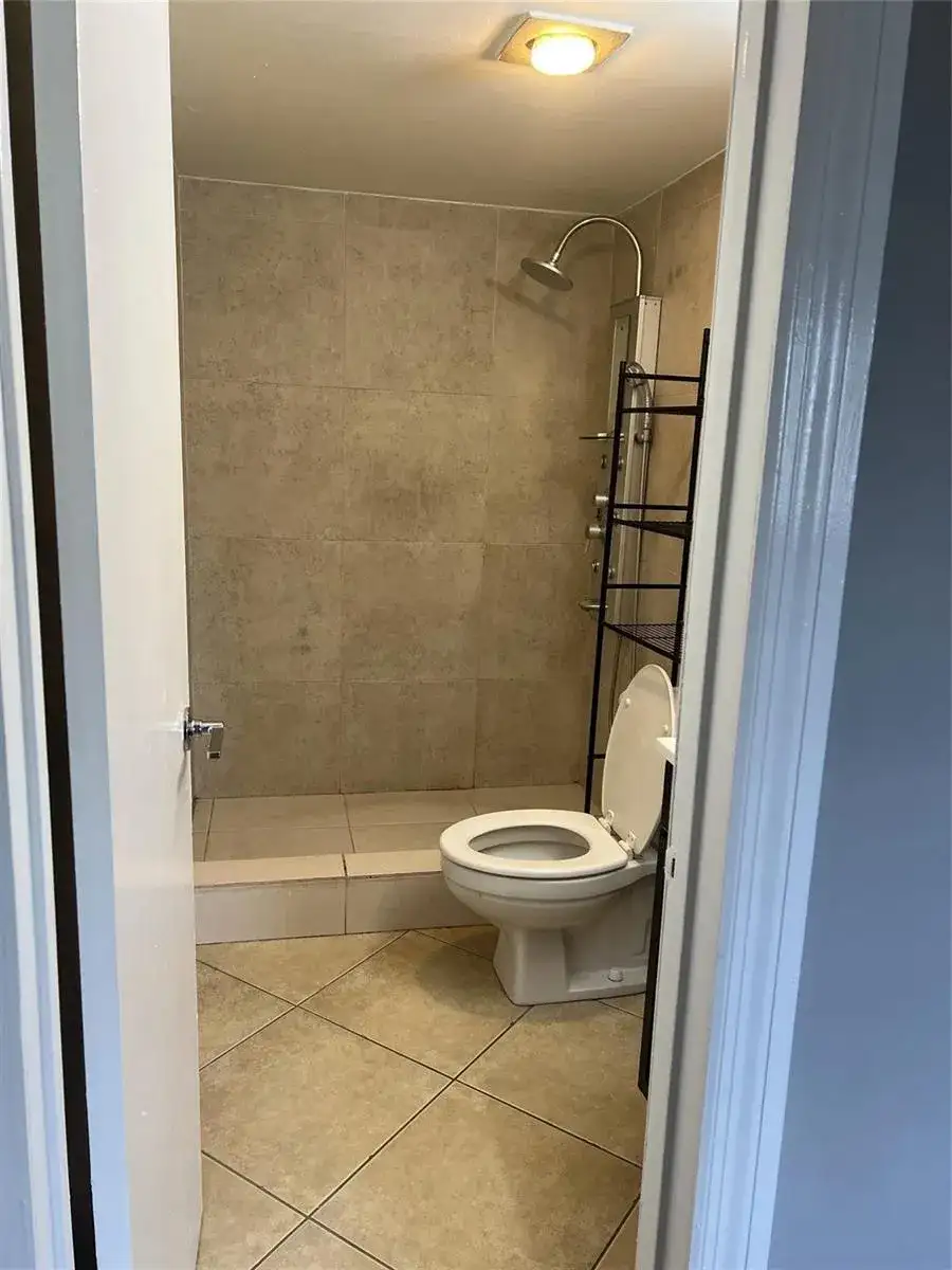 9272 SW 3rd Street # 410, Boca Raton FL 33428 photo 4