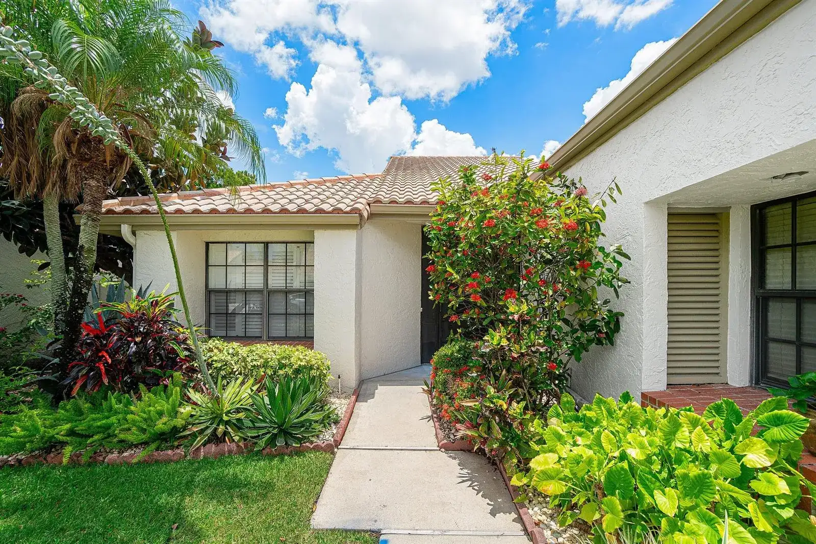 5635 Kiowa Circle, Boynton Beach FL 33437 photo 4