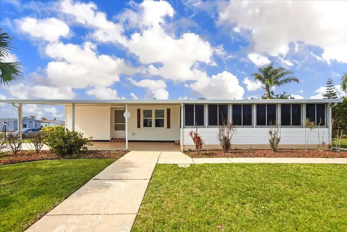 8391 Delphinium Court, Port St. Lucie FL 34952 photo 2