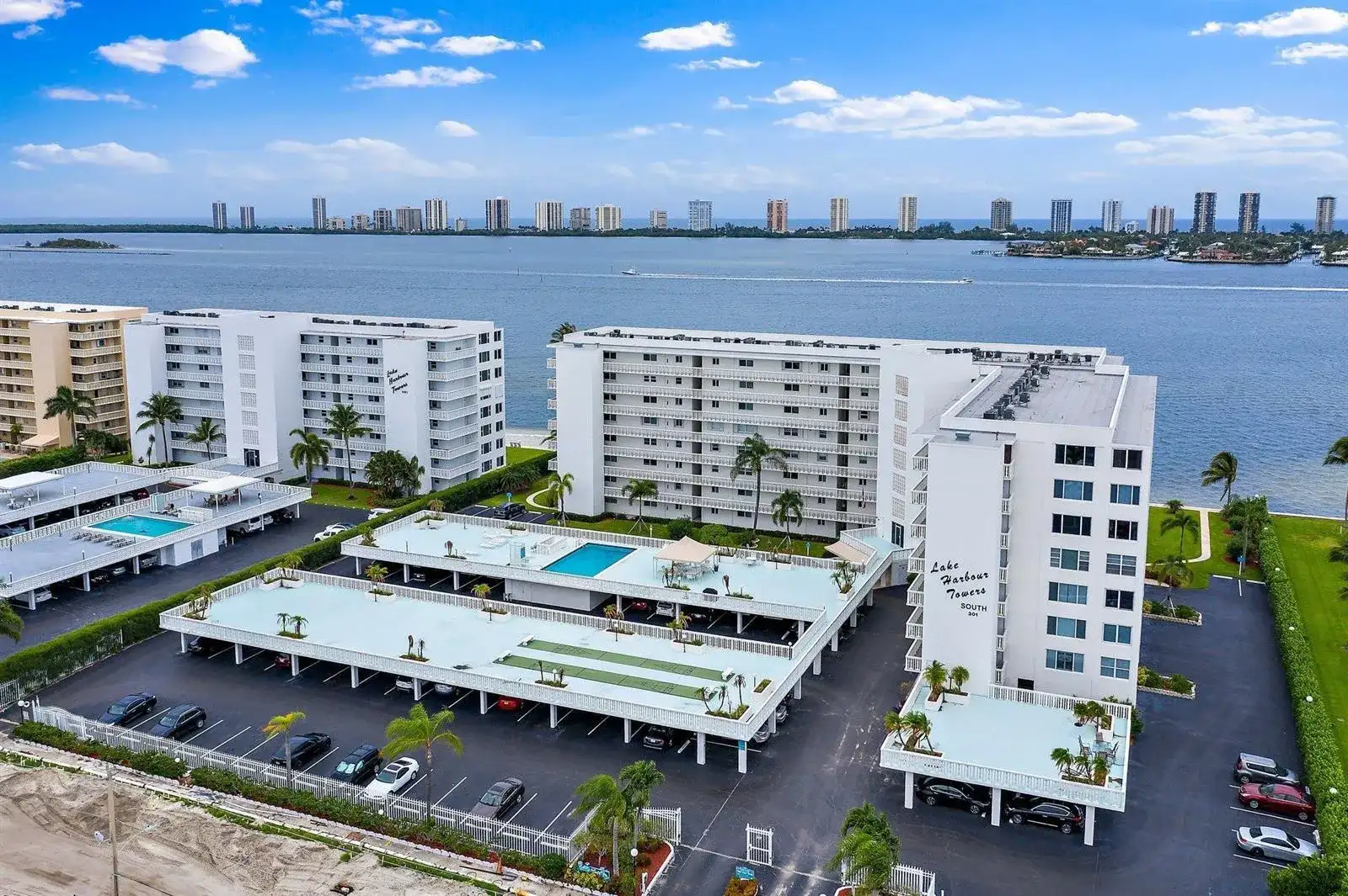 301 Lake Shore Drive # 802, Lake Park FL 33403 photo 3