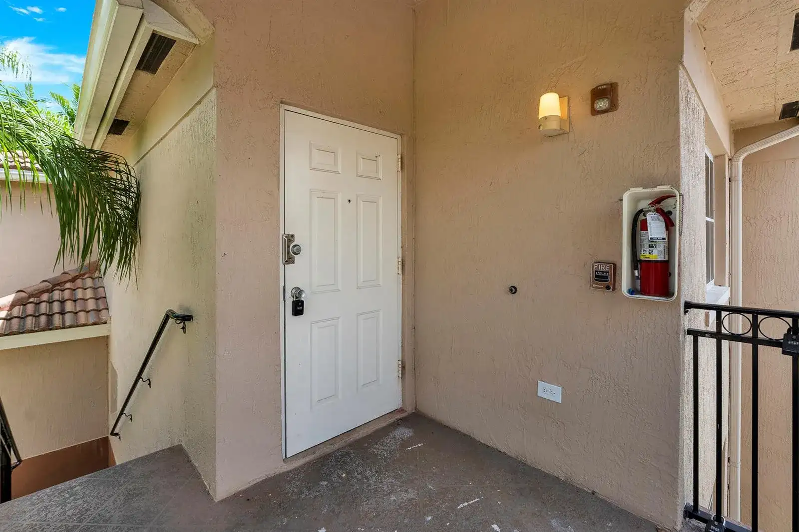 3790 N Jog Road # 201, West Palm Beach FL 33411 photo 4