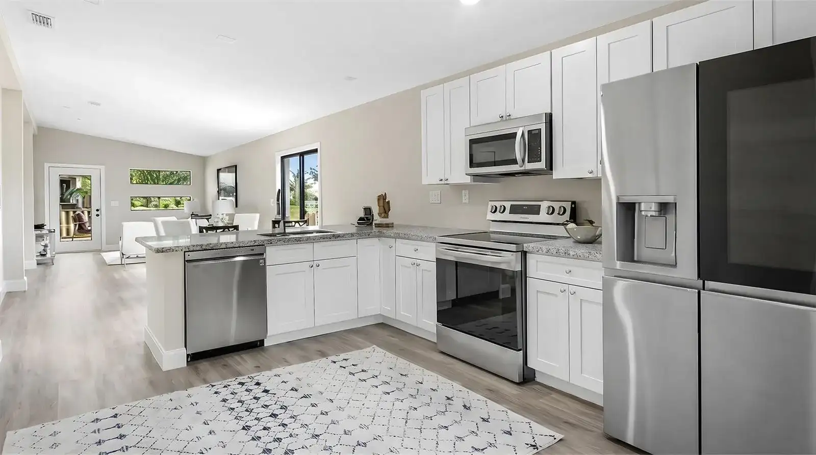 8019 NW 8th Avenue, Miami FL 33150 photo 4