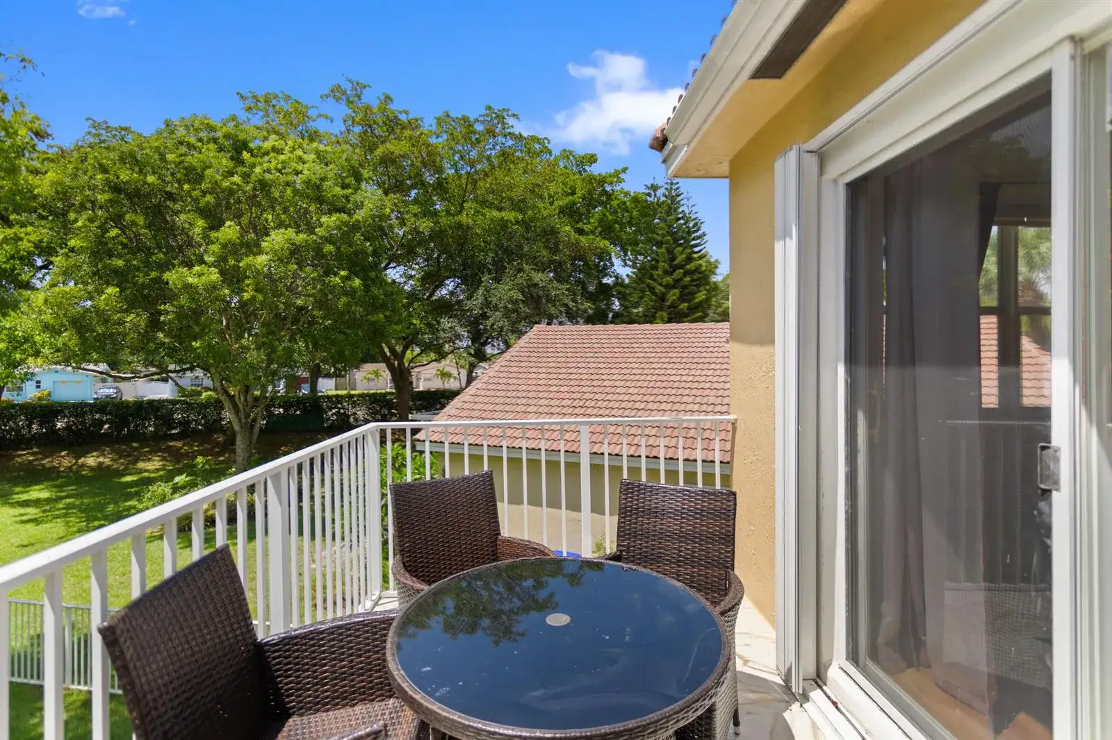1753 NW 74th Way, Pembroke Pines FL 33024 photo 5