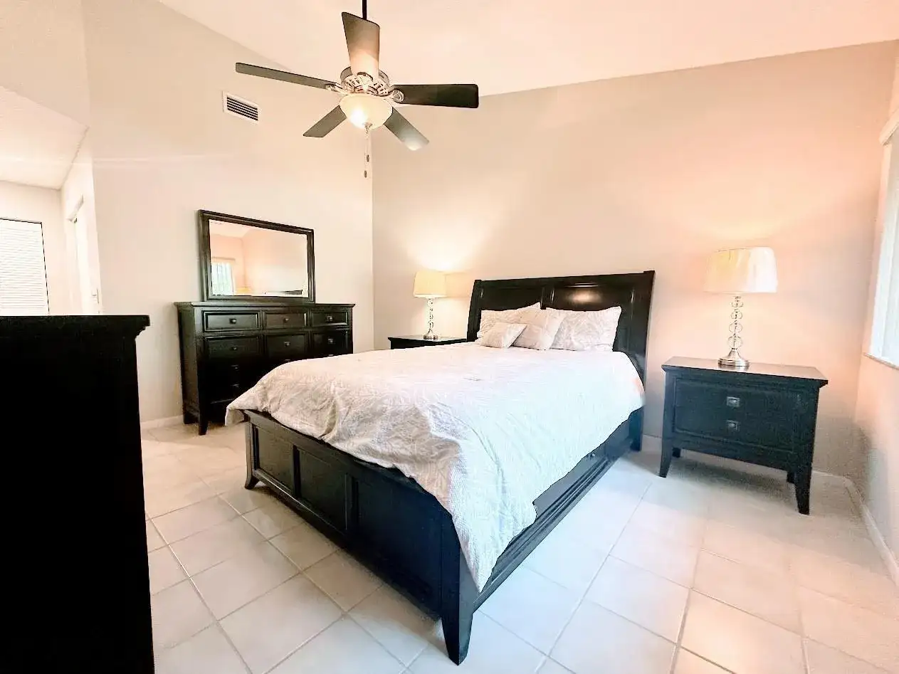 9202 NW 9th Court, Plantation FL 33324 photo 5