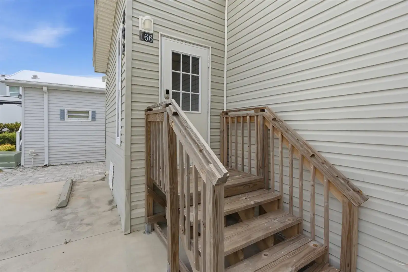 166 Nettles Boulevard, Jensen Beach FL 34957 photo 4