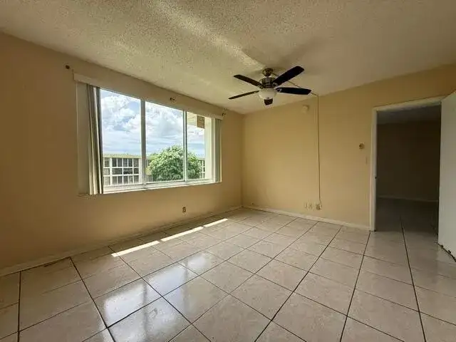 6005 Del Lago Circle # 305, Sunrise FL 33313 photo 5