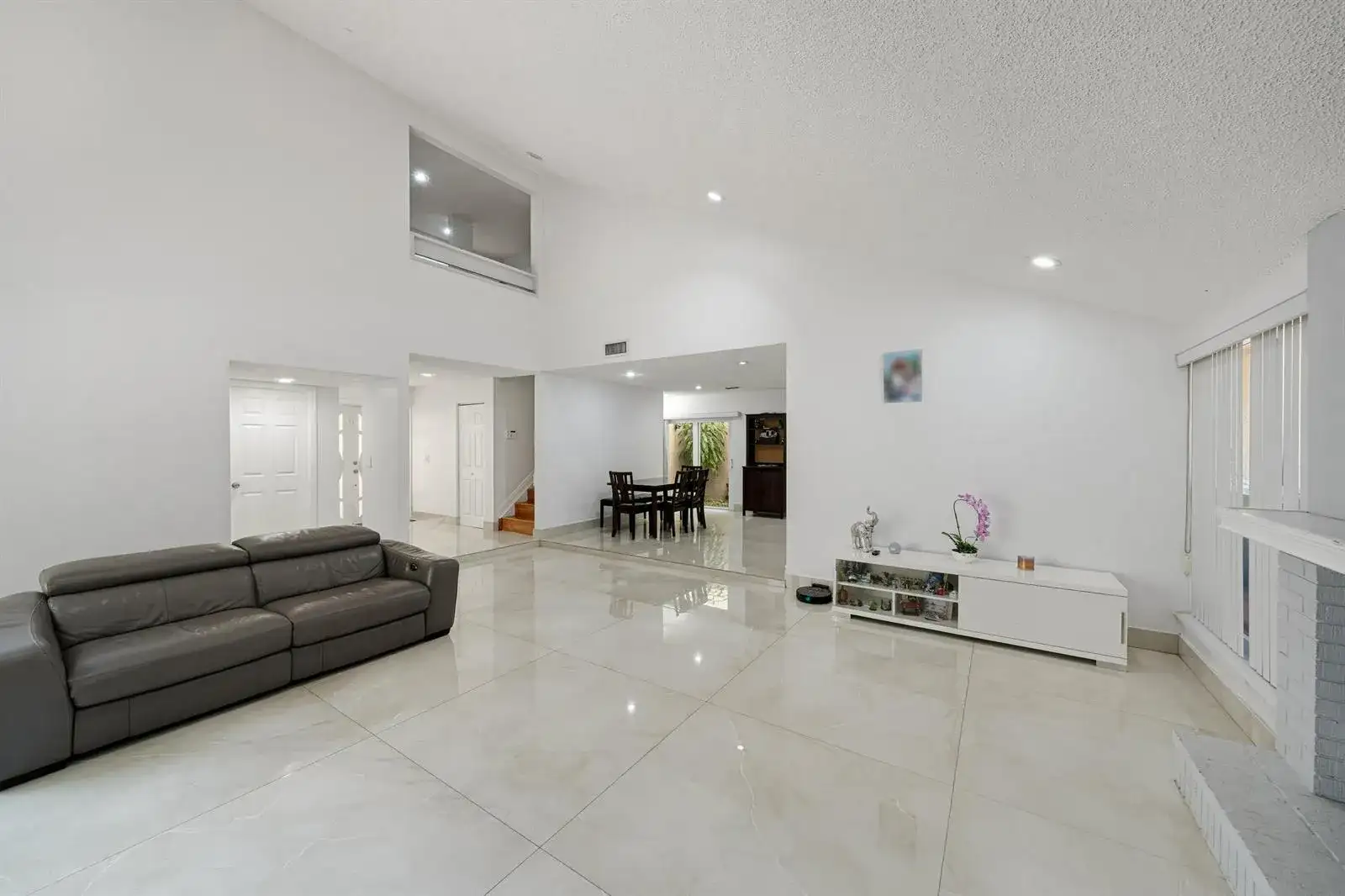 8811 SW 150th Place Circle, Miami FL 33196 photo 5