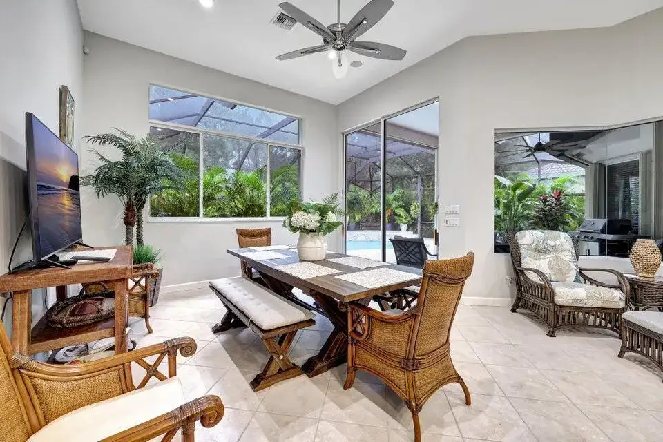 7602 Greenbrier Circle, Port St. Lucie FL 34986 photo 5