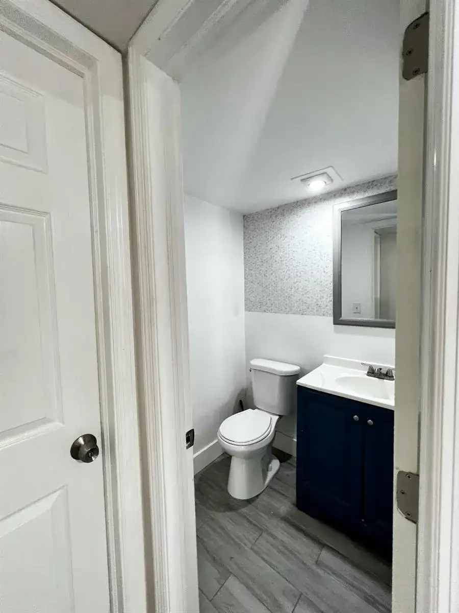 295 Woodland Road, Palm Springs FL 33461 photo 3