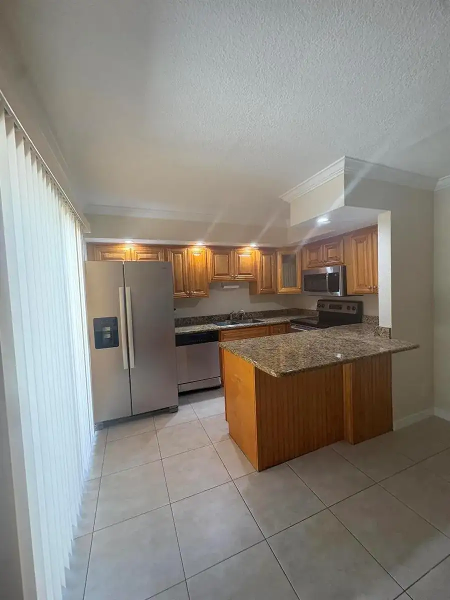 234 Lake Arbor Drive, FL photo 3