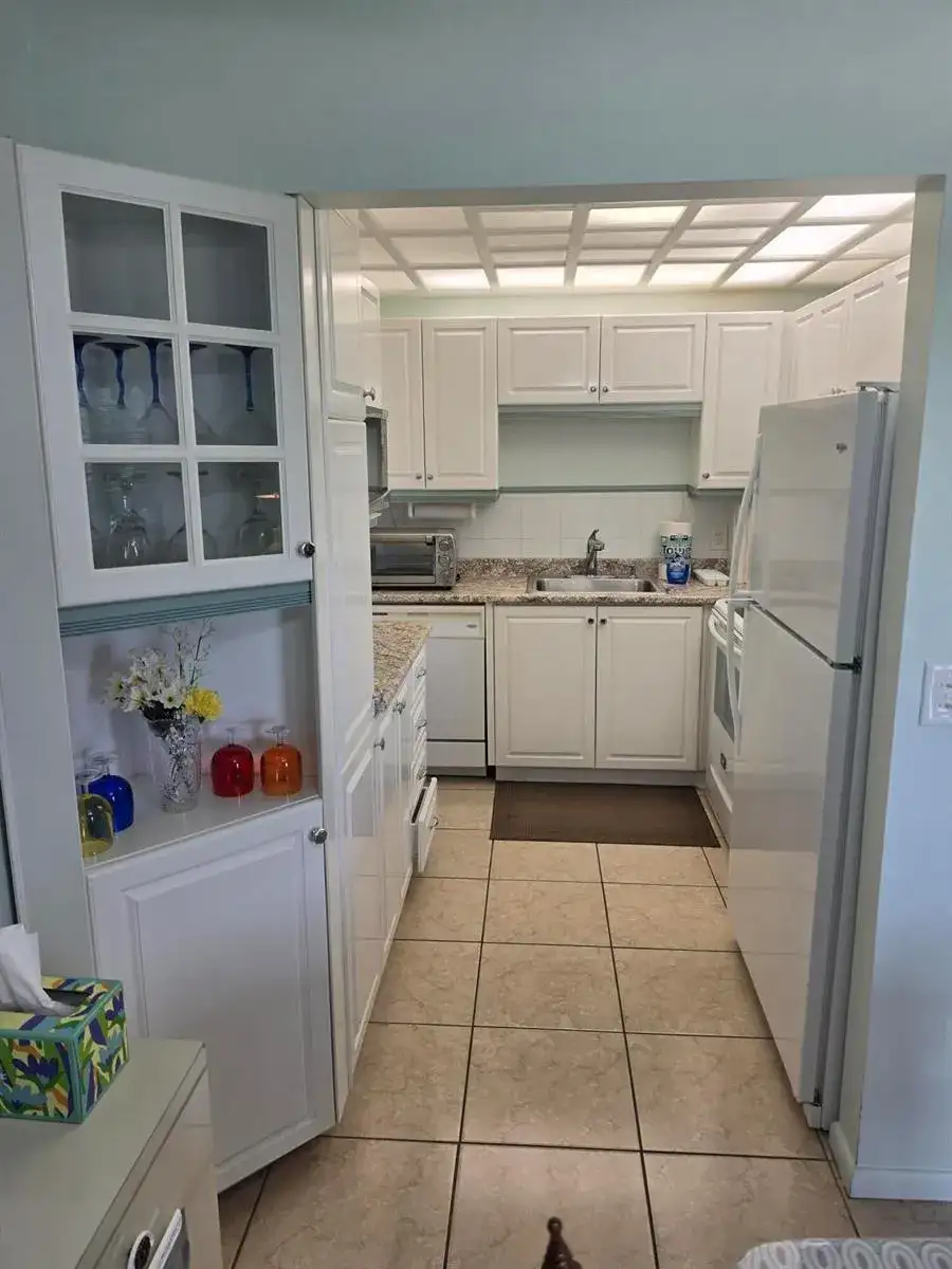 15 Markham # A, Deerfield Beach FL 33442 photo 2