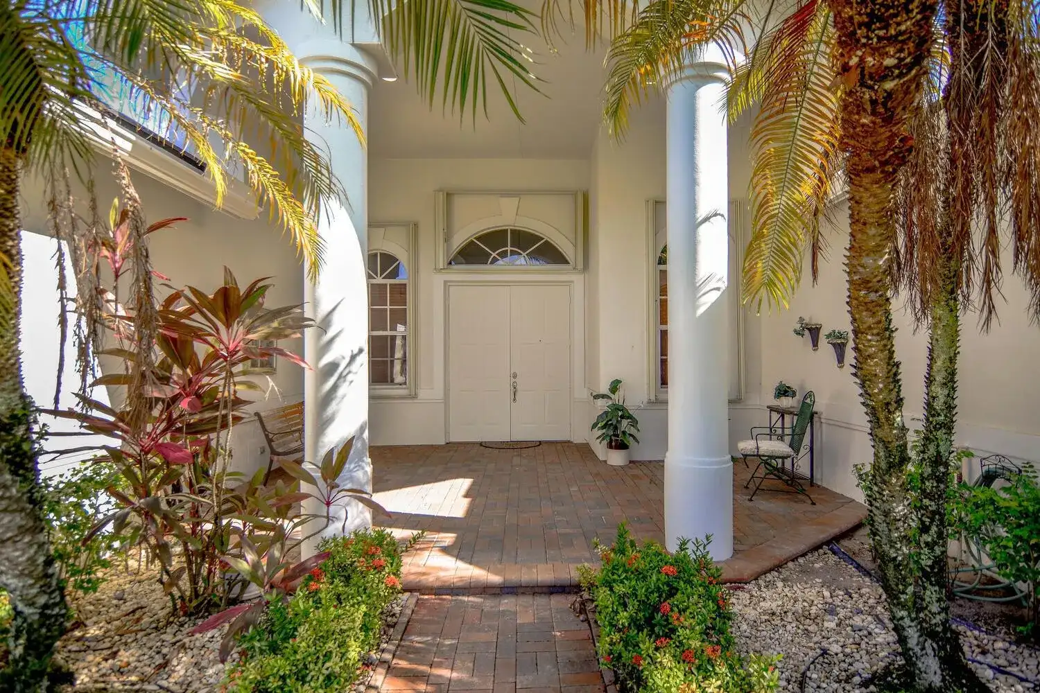 4676 Manderly Drive, Wellington FL 33449 photo 3