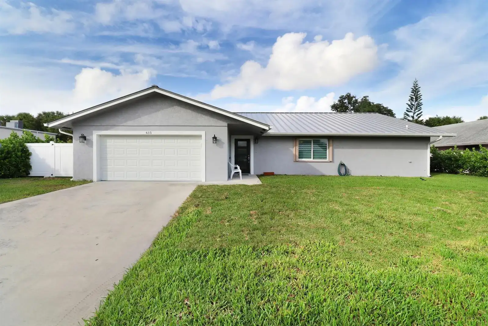 615 NE 15th Place, Boynton Beach FL 33435 photo 3