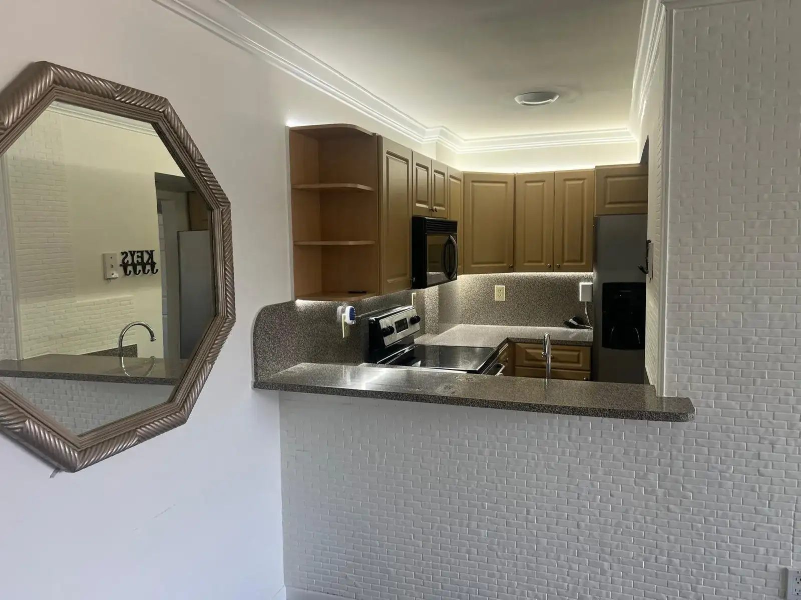 8145 NW 7th Street # 208, Miami FL 33126 photo 3