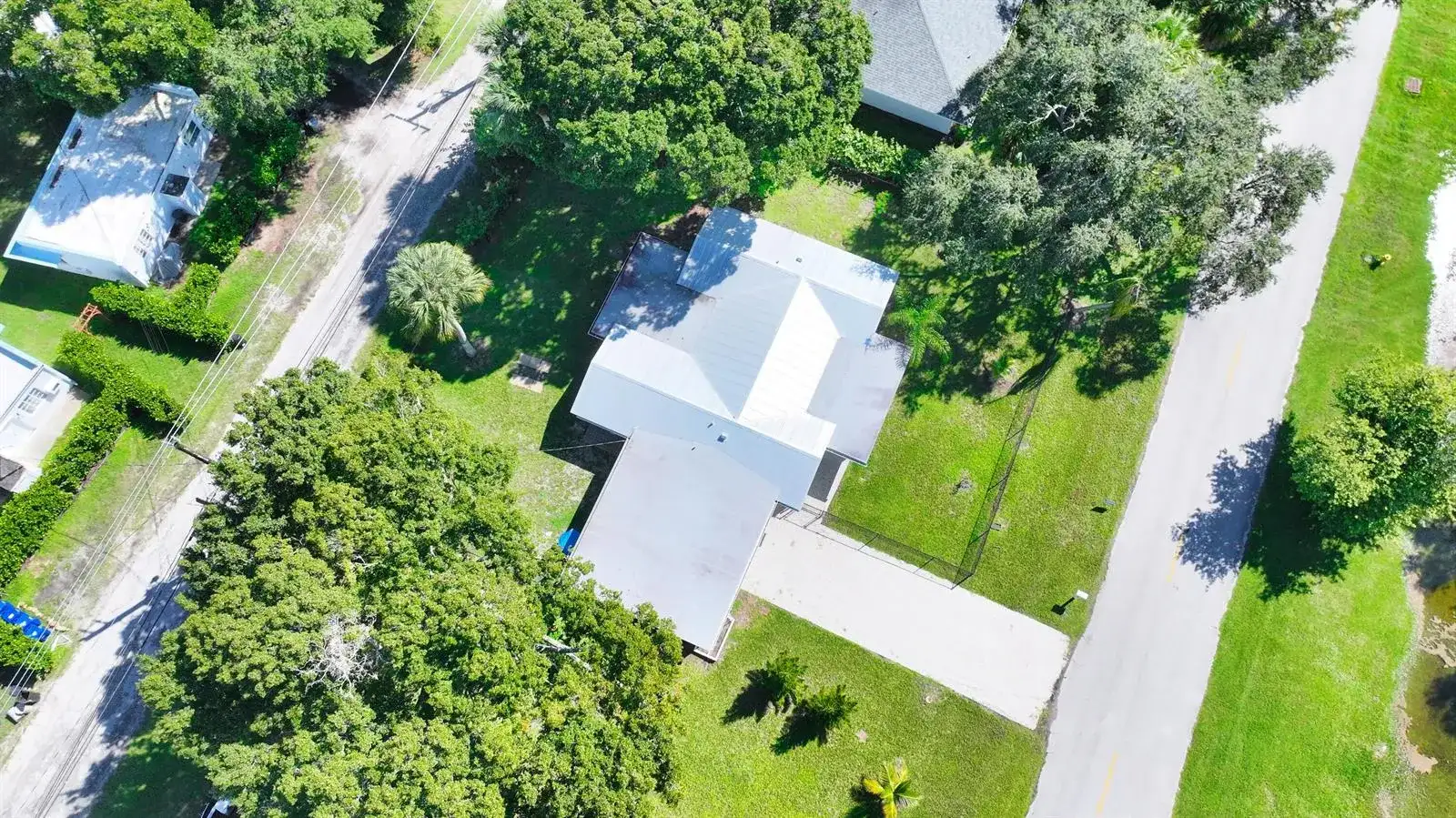 768 22nd Place # B, Vero Beach FL 32960 photo 5