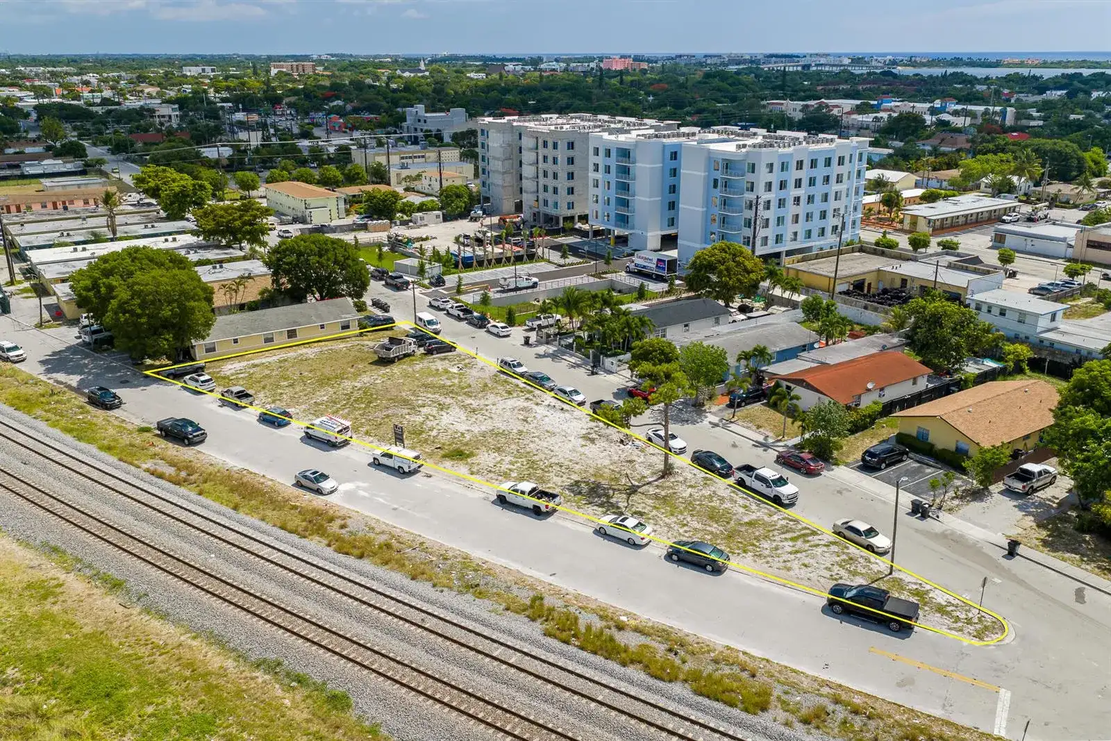 901 S H Street, FL 33460 photo 2
