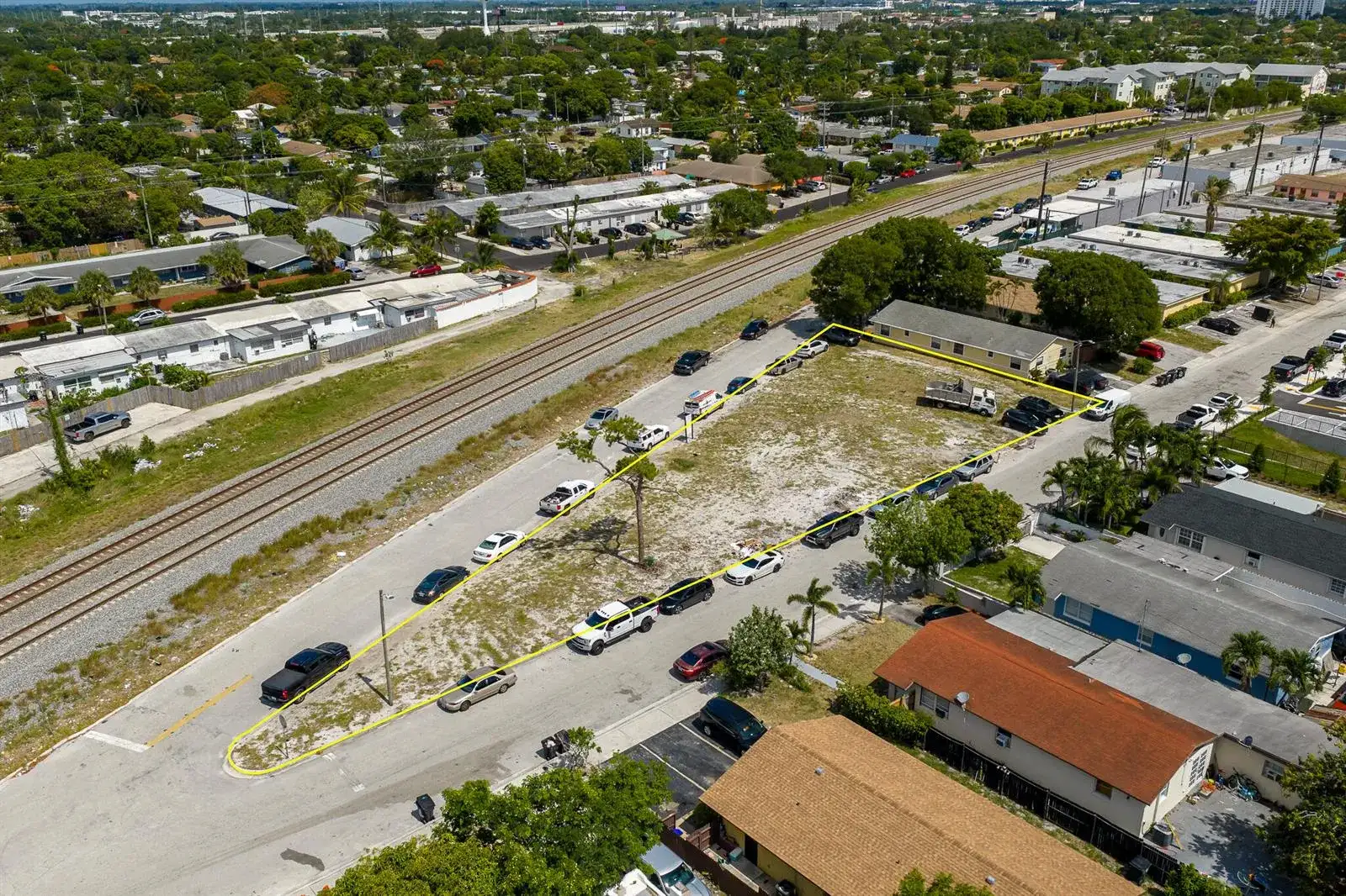 901 S H Street, FL 33460 photo 4