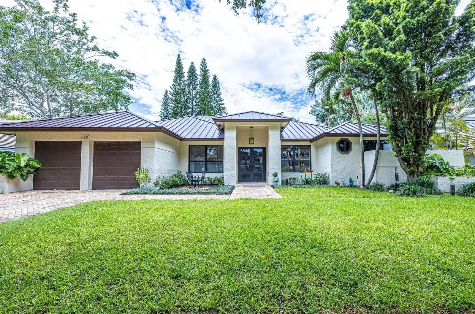 1985 Parkside Circle S, Boca Raton FL 33486 photo 2